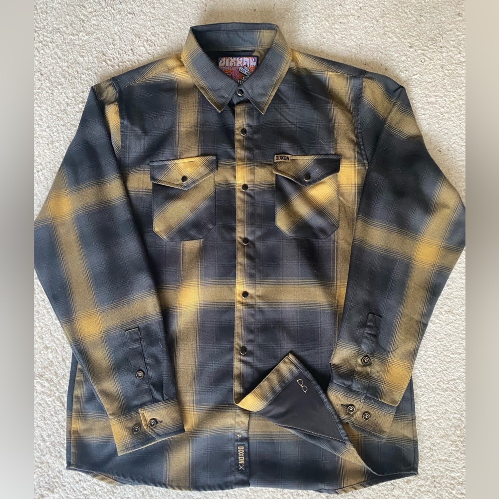 Dixxon Men’s Flannel Shirt in Black and Yellow Plaid !!